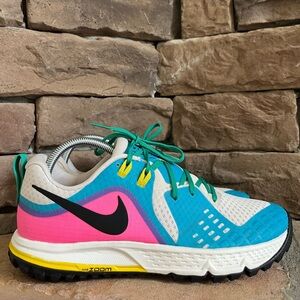 Nike Air Zoom Wildhorse 5 Trail Hiking Shoe / SZ 9.5